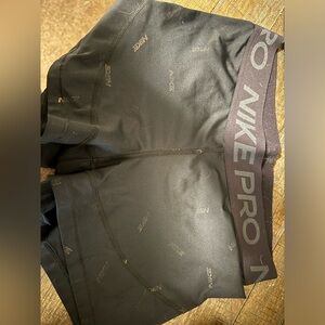 Nike pro spandex m/L OBO what you see if what you get